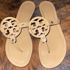 Tory Burch flip flop sandal